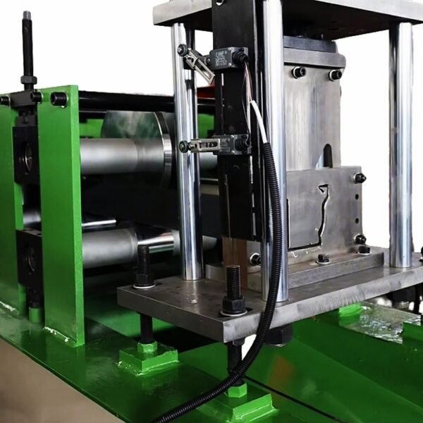 K-type Gutter Forming Machine (2) K-type Gutter Forming Machine